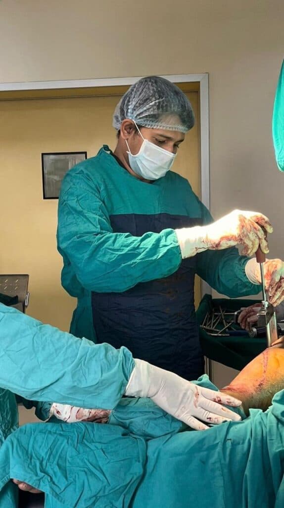 Dr. Abhishek Saxena